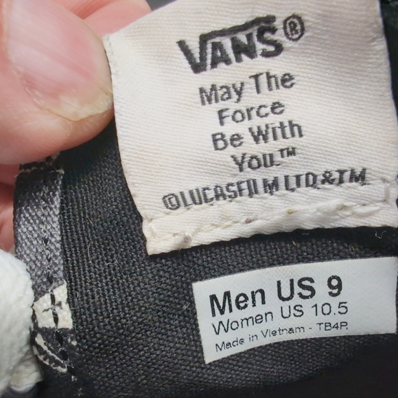 Vans Star Wars X Authentic Stormtrooper sz9 Sneakers W Correct Laces - Picture 13 of 13